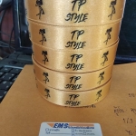 ป้ายคอเสื้อ เนื้อริบบิ้นซาติน 2.5 ซม. ริบบิ้นสีทอง 103 พิมพ์ดำ 5 ม้วน