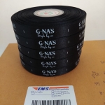 ป้ายคอเสื้อ เนื้อริบบิ้นซาติน 1.3 ซม. ริบบิ้นสีดำ 2 พิมพ์ ขาว 5 ม้วน