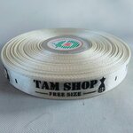 ป้ายคอเสื้อ เนื้อริบบิ้นซาติน 1.3 ซม. ริบบิ้นสีครีม S-2 พิมพ์ดำ