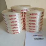 ป้ายคอเสื้อ เนื้อริบบิ้นซาติน 1.3 ซม. ริบบิ้นสีครีม S-2 พิมพ์ชมพู 15 ม้วน