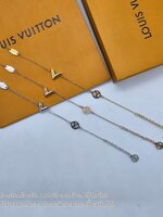 สร้อยข้อมือหลุยส์ Louis Vuitton Monogram Chain Bracelet อะไหล่สีทอง ประดับคริสตัล สายโซ่ ลายโมโนแกรม พร้อมส่งในไทย