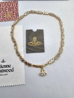 สีทอง | Vivienne Westwood Womens Crystal Molly Choker Necklace สร้อยคอคริสตัล วิวเวียน งานปั๊มแผ่นโลโก้