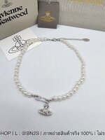 สีเงิน | Vivienne Westwood Lucrece Pearl Necklace สร้อยคอไข่มุก จี้ดาวเสาร์เข็มกลัด