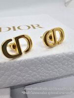 [ออริ] CD PETIT CD STUD EARRINGS มาใหม่ต่างหูสีทอง โลโก้ CD ปั๊มหลัง พร้อมจัดส่งในไทย ฟรีถุงกระาษ ซองซิปล็อค