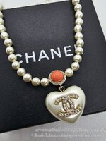สีส้ม | CHANEL COCO MARK RHINESTONE สร้อยคอไข่มุก จี้หัวใจ ชา-แนล รุ่นฮิต ยอดนิยม งาน 1:1 ปั๊มทุกจุด ซูมดูได้เลย ไม่สวยกล้ารับประกัน ยาว 40 ซม. ปรับเพิ่มยาวสูงสุด 52 ซม. ฟรีถุงกระดาษ ซองซิปล๊อคโลโก้