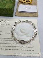 (ออริ) สร้อยข้อมือผู้ชายสายเหล็ก สีเงินรมดำ Gucci GG INTERLOCKING งานสวย น้ำหนักเบา ใส่ได้ทนทาน ฟรีถุงกระดาษ