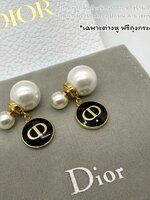 [ORI] Dior Faux Pearl & Lacquer CD Drop Tribales Earrings ต่างหูจี้ห้อย CD สีดำ ทับหลังไข่มุก งาน 1:1 สวยมาก พร้อมส่งในไทย สินค้า พร้อมถุงกระดาษ ซองซิปล็อค