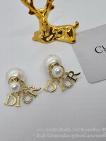 ต่างหูดิออ Dior Tribles ต่างหูจี้ โลโก้ดิออ อะไหล่ทอง พร้อมส่ง สำเน