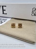 สีทอง | [ออริ] LOEWE Anagram Stud Earrings ต่างหูโลเอ งานจี้สตั๊ด โลโก้ อะไหล่เงิน-ทอง งานดีสุด ก้าน 925 ปั๊มโลโก้คมชัด งานจริง 100% มาพร้อมถุงกระดาษ