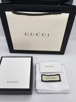กล่องกระดาษ Gucci ใส่อุปกรณ์ครบชุด งานสวย เนื้อกระดาษ พร้อมส่ง