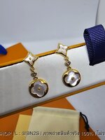 Louis Vuitton Monogram Earrings ต่างหูจี้ดอกไม้ลายโมโนแกรม งานดี ไม่ลอก ไม่ดำ