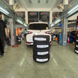 [YOKOHAMA]TOYOTA SIENTA เข้ารับบริการเปลี่ยนยางรถยนต์ญี่ปุ่น เน้นใช้งานประจำวันนุ่มนวลรีดน้ำดี โทร. 08-6569-1915