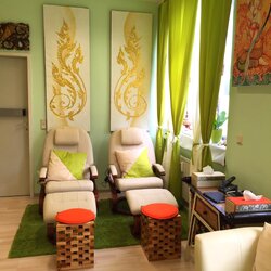 ตกแต่งผนังร้านนวดสปา 020