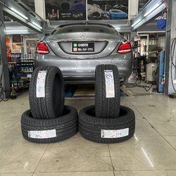 [HANKOOK]MERCEDES BENZ เข้ารับบริการเปลี่ยนยางรถยนต์ เน้นใช้งาน ประจำวัน [+] HANKOOK V12 คู่หน้า 225/40R19 คู่หลัง 255/35R19 บาด บวม เบียด แตก ระเบิด เปลี่ยนเส้นใหม่ ครับ *นัดหมายก่อนเข้ารับบริการ เพื่อความรวดเร็วครับ 𝙊𝙪𝙧 𝙎