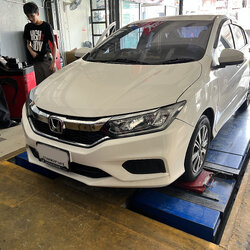 [OTANI]HONDA CITY เปลี่ยนยางรถยนต์ใช้งานประจำวัน เน้นยางถูก สมรรถนะพอได้ พร้อมบริการติดตั้งครบ จบ ที่เดียว โทร. 08-6569-1915