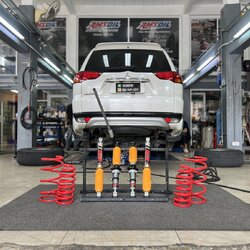 [YSS] mitsubishi pajero sport ติดตั้งโช้คอัพ yss e series พร้อมสปริงแบบ full set โทร. 08-65691915