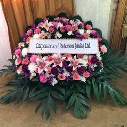 พวงหรีดดอกไม้สด AAA12