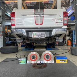 [TRW XPS + ลูกหมากตอง5]ISUZU DMAX เข้ารับบริการอัพเกรดจานเบรก และซ่อมบำรุงช่วงล่าง โทร. 08-6569-1915