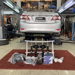 [MONROE OE SPECTRUM] TOYOTA ALTIS เปลี่ยนโช้คอัพใช้งานประจำวันแทนของเดิมพร้อมบริการติดตั้งโทร. 08-6569-1915