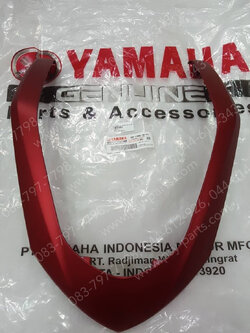 ฝาครอบไฟหน้า-บน NMAX แท้ๆ สีแดงด้าน 2DP-F2865-00-P5 