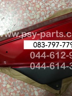 ฝาครอบข้างขวา TORA สีแดง