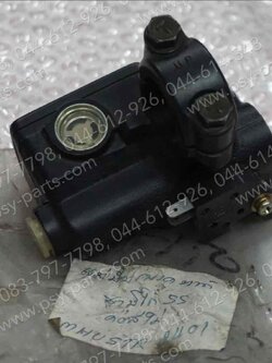 ชุดปั๊มดิสก์เบรค COSMO-R, KAZE, KAZE 125 แท้ๆ หน้าบน 43015-1416 