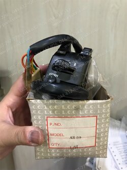 สวิทช์แฮนด์ MICRO ด้านซ้าย (สินค้ามีตำหนิตามภาพ โปรดพิจารณาก่อนสั่งซื้อ)