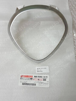 ขอบไฟหน้า FILANO/HYBRID แท้ๆ สีบรอนซ์ด้าน (1783) B8B-F835A-10-P2