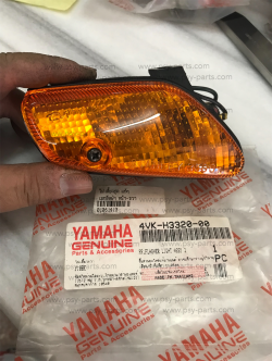 ไฟเลี้ยว MATE ALFA แท้ๆ หน้า-ขวา 4VK-H3320-00 + ไฟเลี้ยว MATE ALFA แท้ๆ หน้า-ซ้าย (ฝาส้ม) 4VK-H3310-00