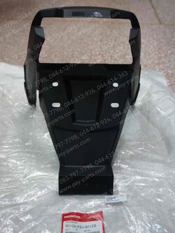 บังโคลนหลัง ZOOMER-X แท้ๆ ตัวนอก 80105-K20-901ZB 