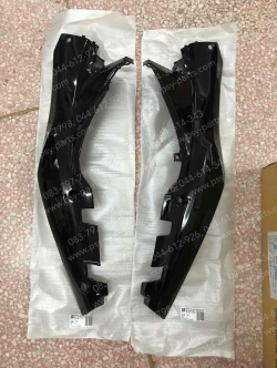 ฝาครอบข้างซ้าย-ขวา AKIRA (T) สีดำ