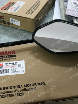 กระจกส่องหลัง GT 125 แท้ๆ ขวา-สีดำ 1LB-F6290-00