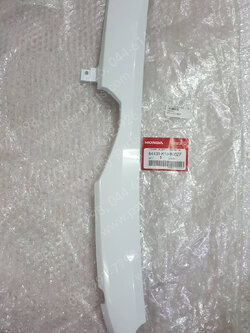 ฝาครอบข้างเล็ก/ซ้าย SCOOPY/12 แท้ๆ สีขาว 64431-K16-900ZF