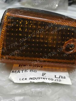 ไฟเลี้ยว Y 88, MATE 88 หน้า-ซ้าย 