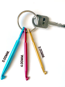 เข็มโครเชต์พวงกุญแจ ไซส์มินิ ขนาด 3, 4, 5 mm.