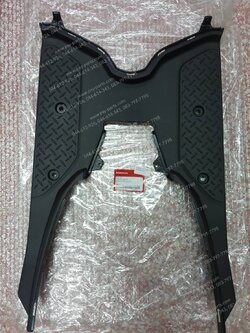 แผงรองพักเท้าหน้า ZOOMER-X, ZOOMER-X/15 แท้ๆ 64310-K20-900ZB