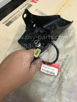 บังโคลนหลัง NOVA’S แท้ๆ 33705-KW7-901