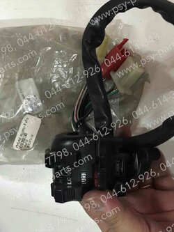 สวิทช์แฮนด์ BELLE 80S แท้ๆ ด้านซ้าย 1ME-H3972-V0