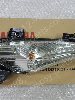 ไฟเลี้ยว EXCITER แท้ๆ หน้า-ขวา 2ND-H3320-10 (ไม่เท่ารุ่นใหม่ ตรวจสอบรุ่นก่อนสั่งซื้อ) 