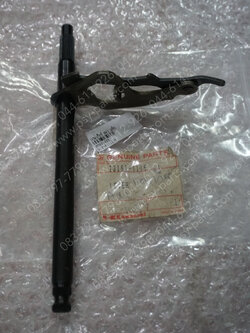 แกนเกียร์ AX 1, AX 100, JOY, MAX 100 แท้ๆ 13161-1116