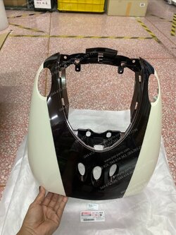 บังลม FINO/11 แท้ๆ สีน้ำตาล/ขาว 4D0-F8311-00-0Y Yamaha 