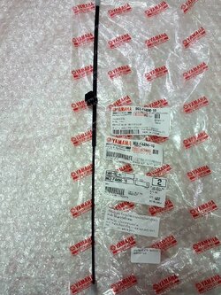 สายเปิดฝาถังน้ำมัน AEROX/21 แท้ๆ B63-F4494-10 (ไม่เท่ารุ่นเก่า)