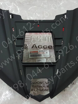 หน้ากากไฟหน้า GT 125 แท้ๆ สีดำด้าน 2SX-F2865-00-P1 