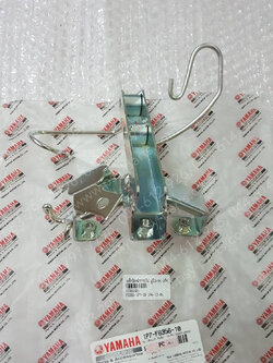 เหล็กยึดหน้ากากไฟ NOUVO, NOUVO-MX แท้ๆ 1P7-F8356-10