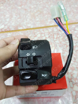 สวิทช์แฮนด์ NMAX แท้ๆ ซ้าย 2DP-H3973-00, 2DP-H3973-01