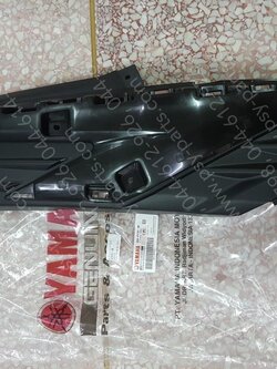 ฝาครอบข้างขวา GT 125 แท้ๆ ใน-สีดำ 2SX-F1741-00 