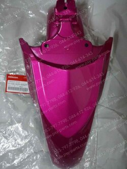 บังโคลนหน้า CLICK 125-I แท้ๆ สีชมพูบานเย็น (P190) 61100-KZR-600ZF 