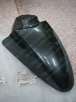 บังโคลนหน้า FINO แท้ๆ (อะไหล่แต่ง) คาร์บอนดำ 4D0-F1511-Q2-K1 