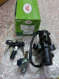 สวิทช์กุญแจ KSR-ใหม่ (T) ชุดใหญ่ ไม่รวมฝาถัง (เฉพาะรุ่นใหม่เท่านั้น กรุณาตรวจสอบรุ่นรถก่อนสั่งซื้อ)