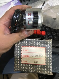 สวิทช์แฮนด์ C 70K2 (T) ด้านขวา 